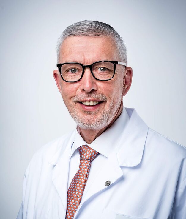 Medico Proctologo Fabio Farina